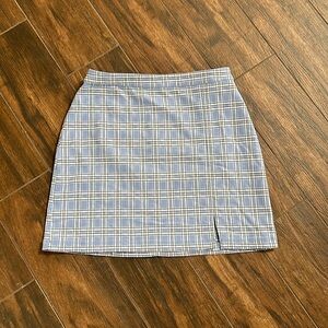 Like New Hollister plaid skirt M